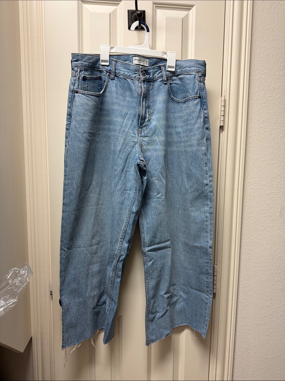 Abercrombie and Fitch - Iktra loose low rise size 12